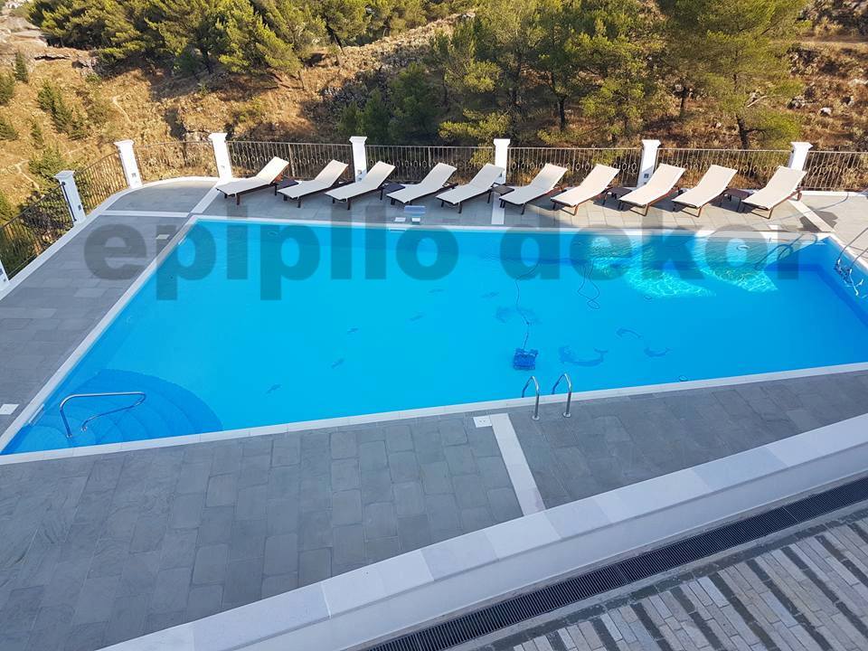 Shezllon – August 9