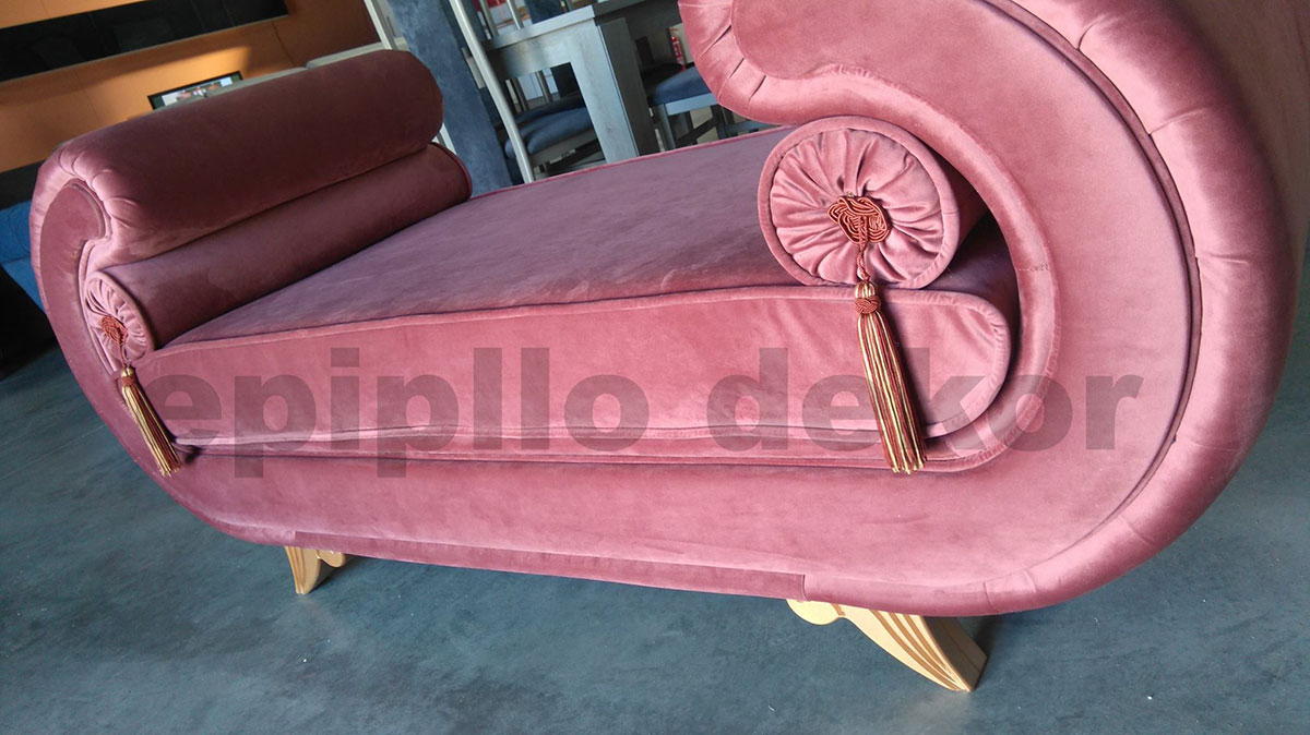 Kanape – December 02