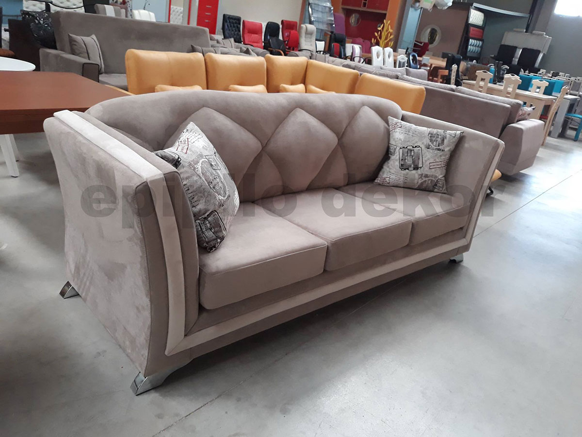 Ambjente Ndenjeje – November 04